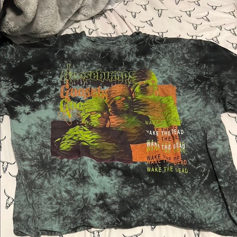Goosebumps Graphic Crop Top - Black and Green